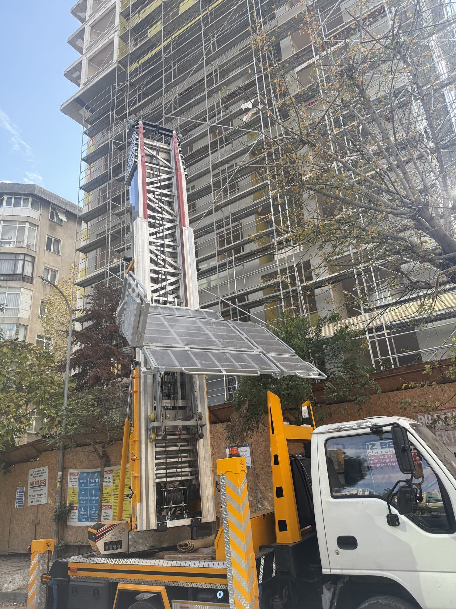 Mobil eşya asansörü platform kurulumu